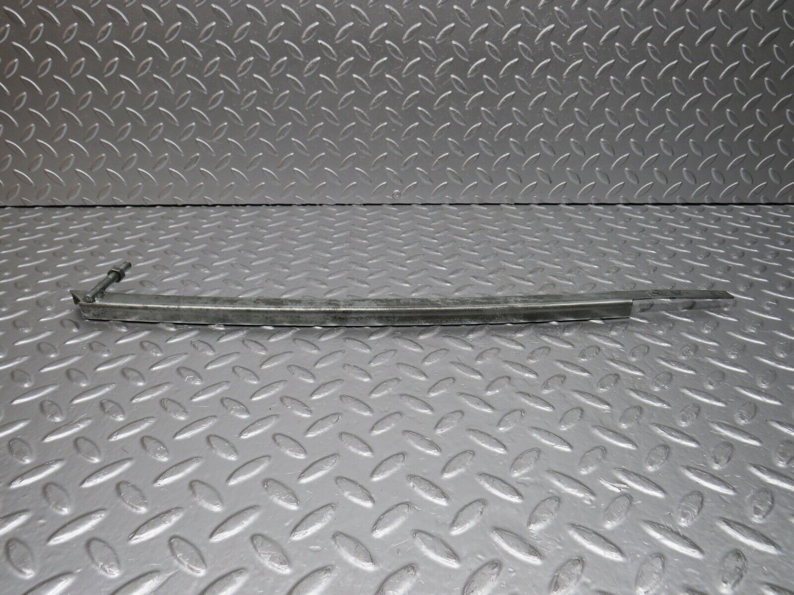 0702 Mercedes-Benz C107 350SLC Coupe Door Window Channel Front Left
