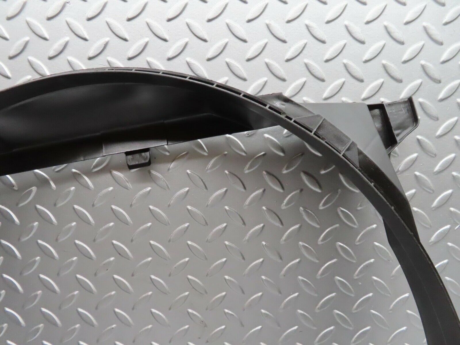 12037 Mercedes-Benz R129 300SL Coupe Radiator Fan Shroud 1295050055