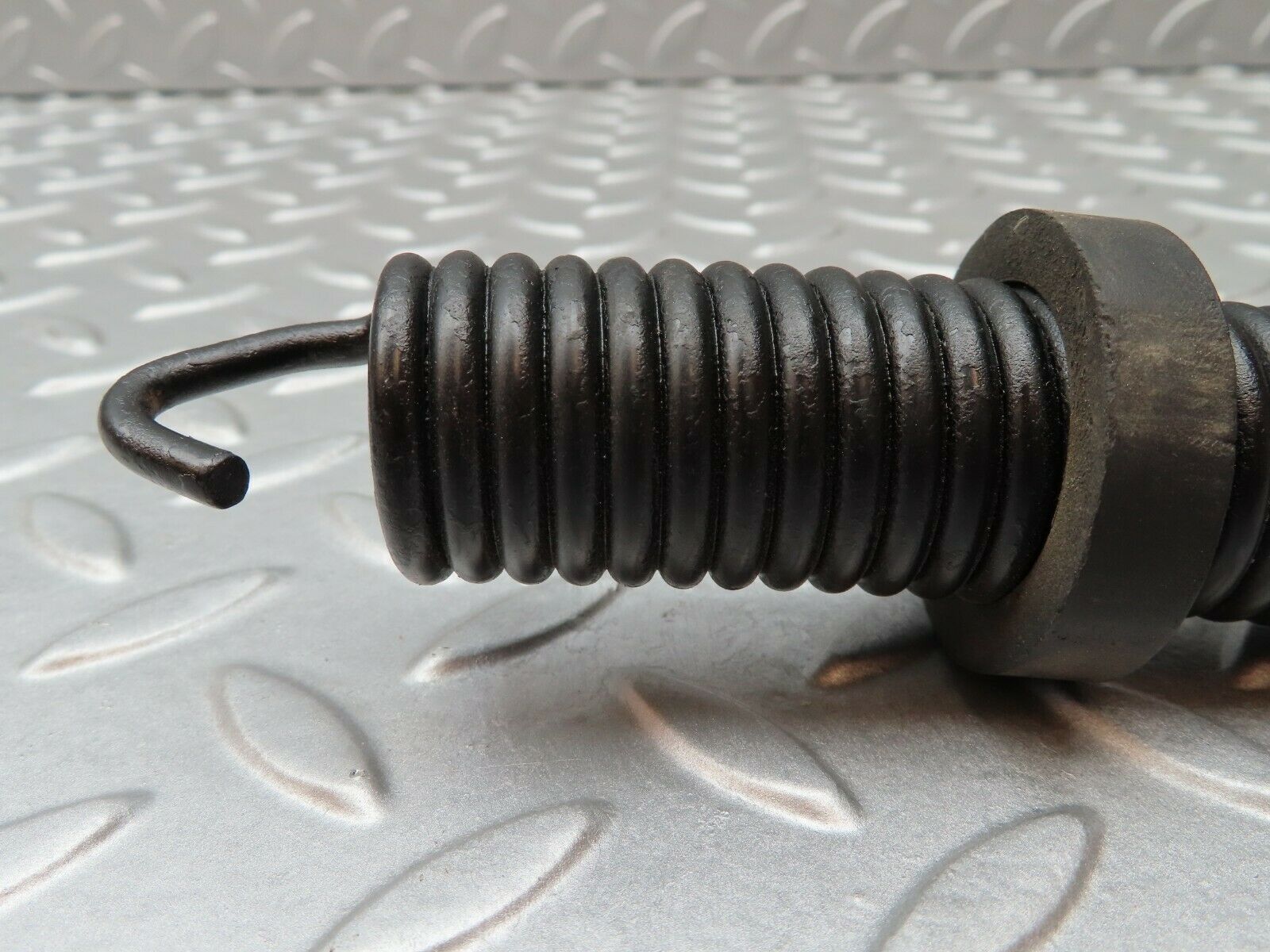 3446 Mercedes-Benz W115 220D Bonnet Hinge Spring