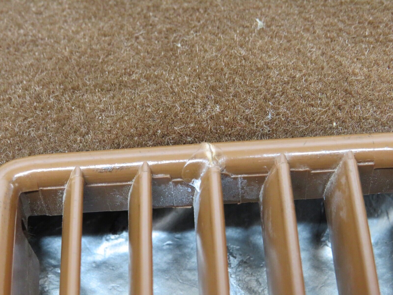 26170 Mercedes-Benz W116 450SE Front Right Kick Panel Brown