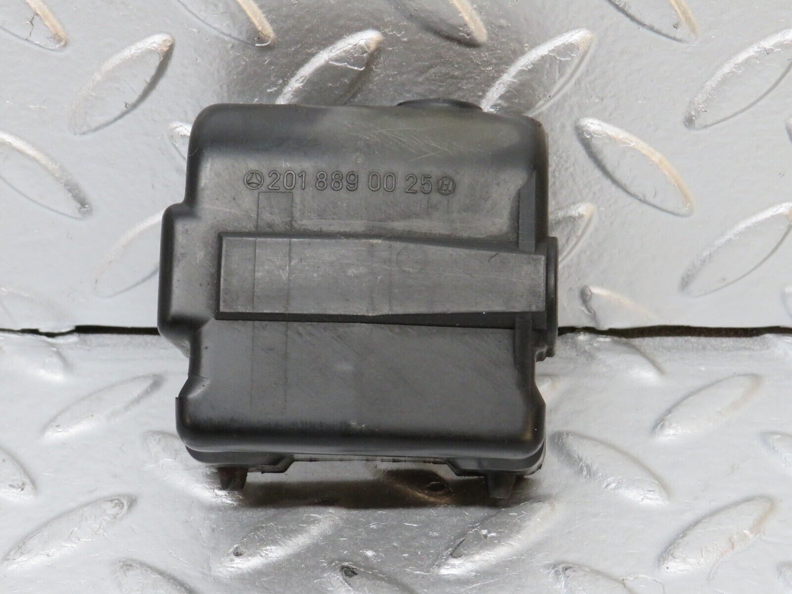 31878 Mercedes-Benz W201 190LE 1.8L Hood Bonnet Lock Cover 2018890025