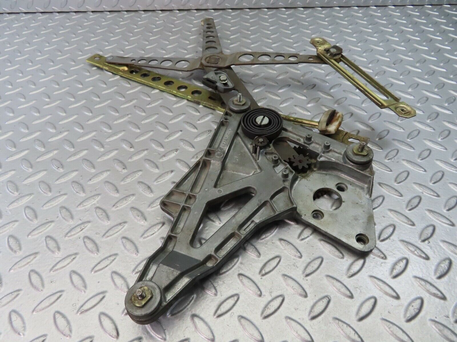 9155 Mercedes-Benz W123 Front Left Power Window Regulator 1237202746