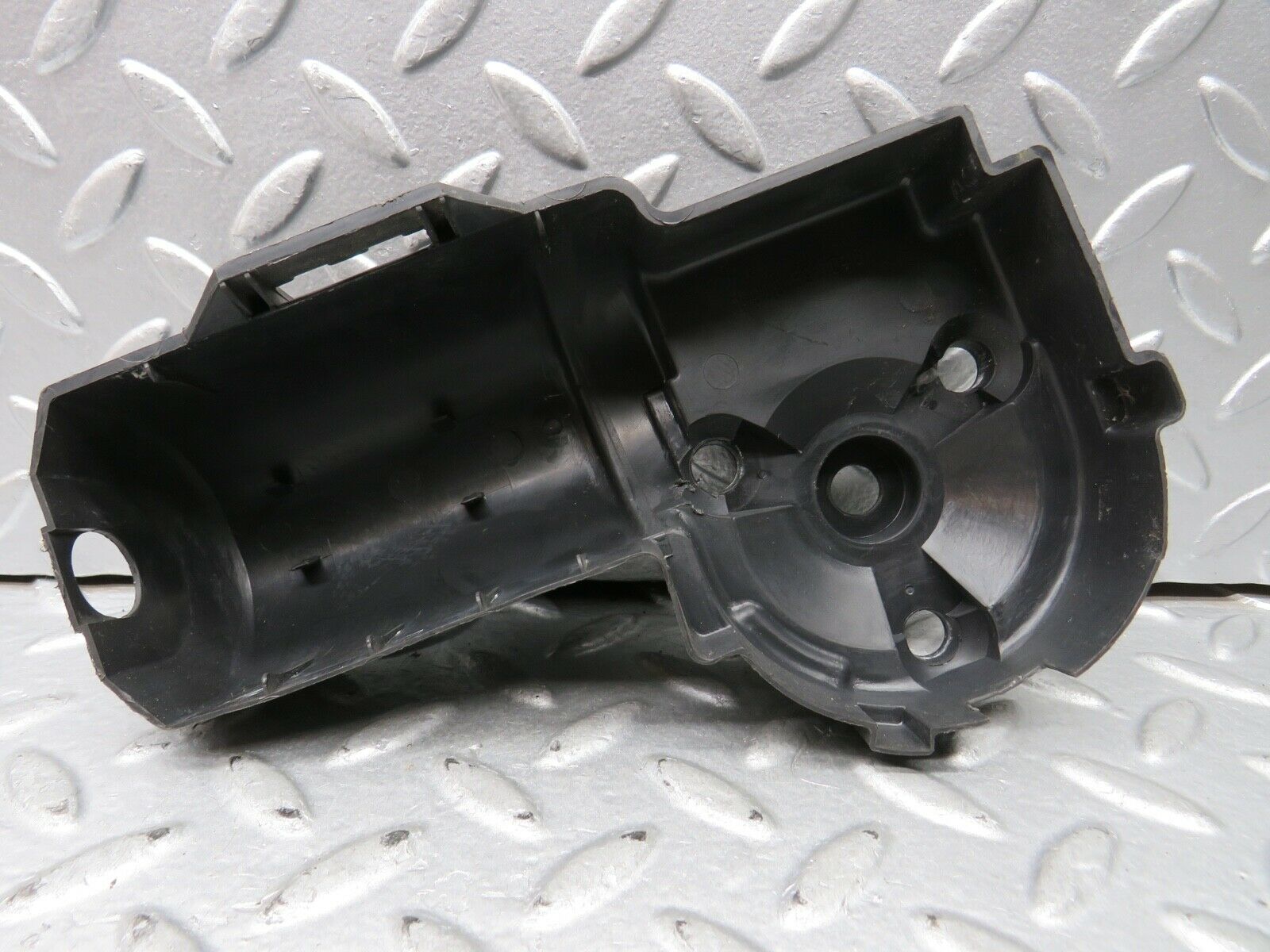 21855 Mercedes-Benz W124 Wiper Motor Cover 1390591046