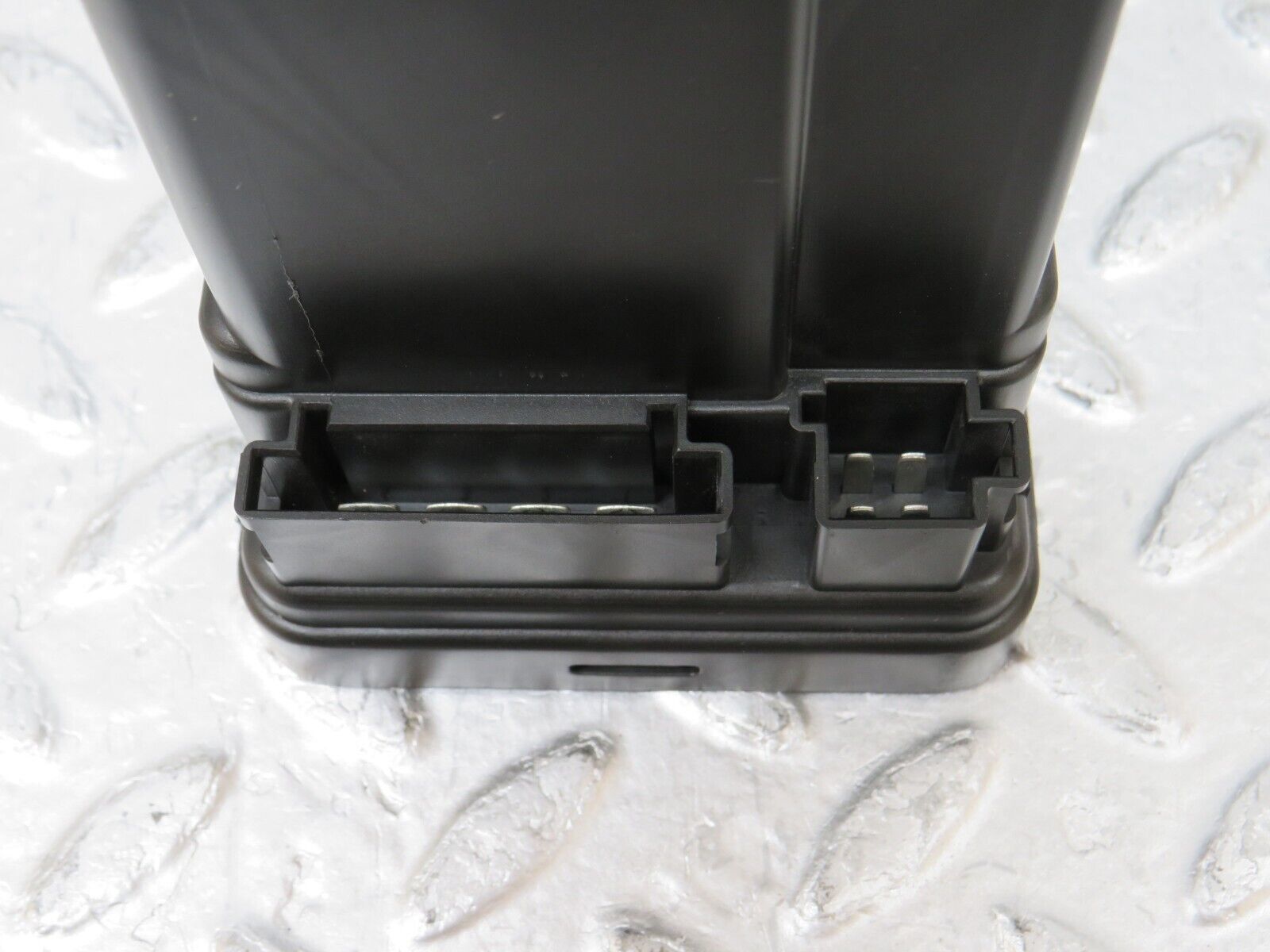 34768 Mercedes-Benz W210 320E Central Locking Pump Hella 2108002648