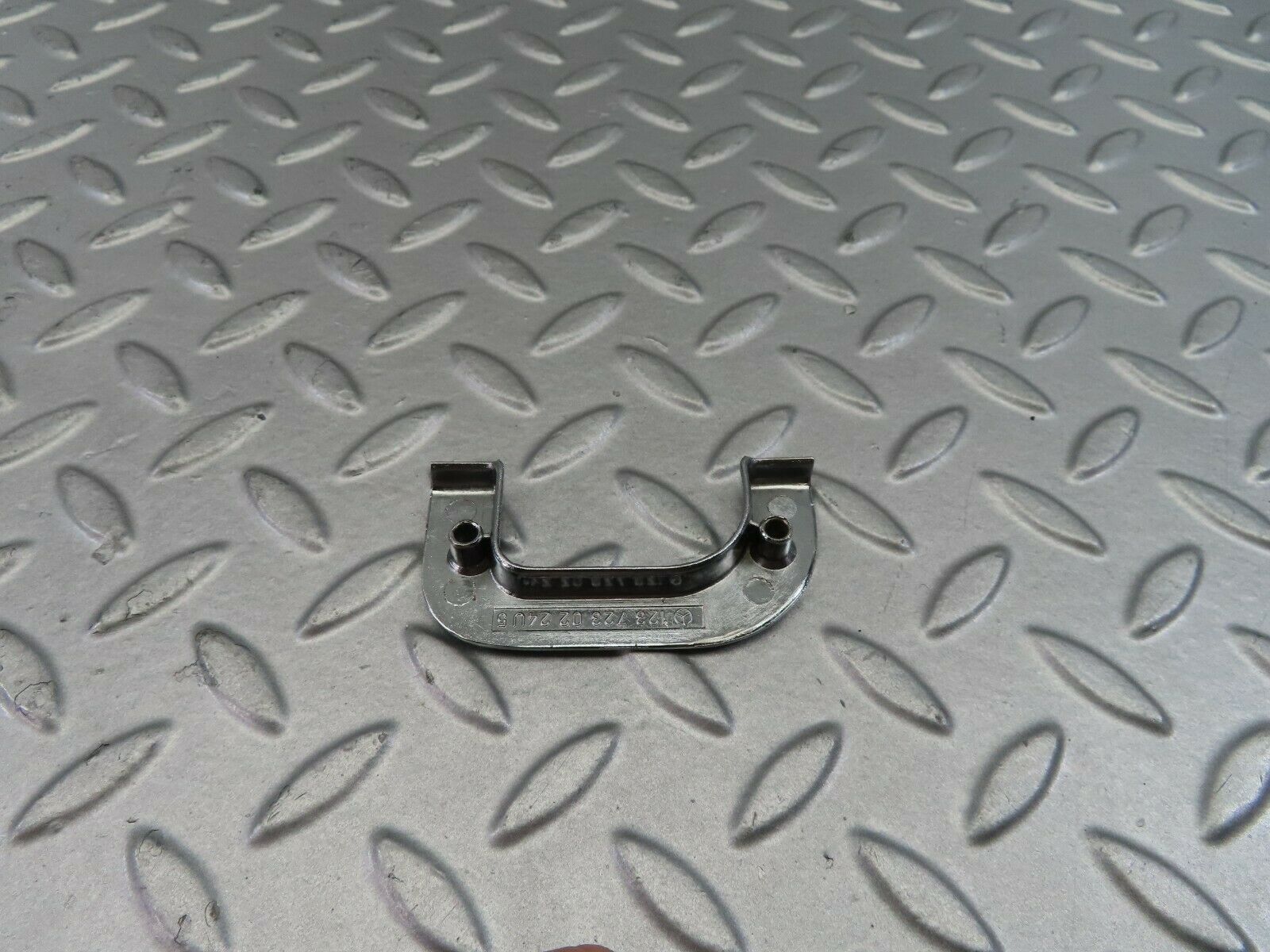 7619 Mercedes-Benz S123 230TE Wagon Right Chrome Door Latch Trim 1237230224