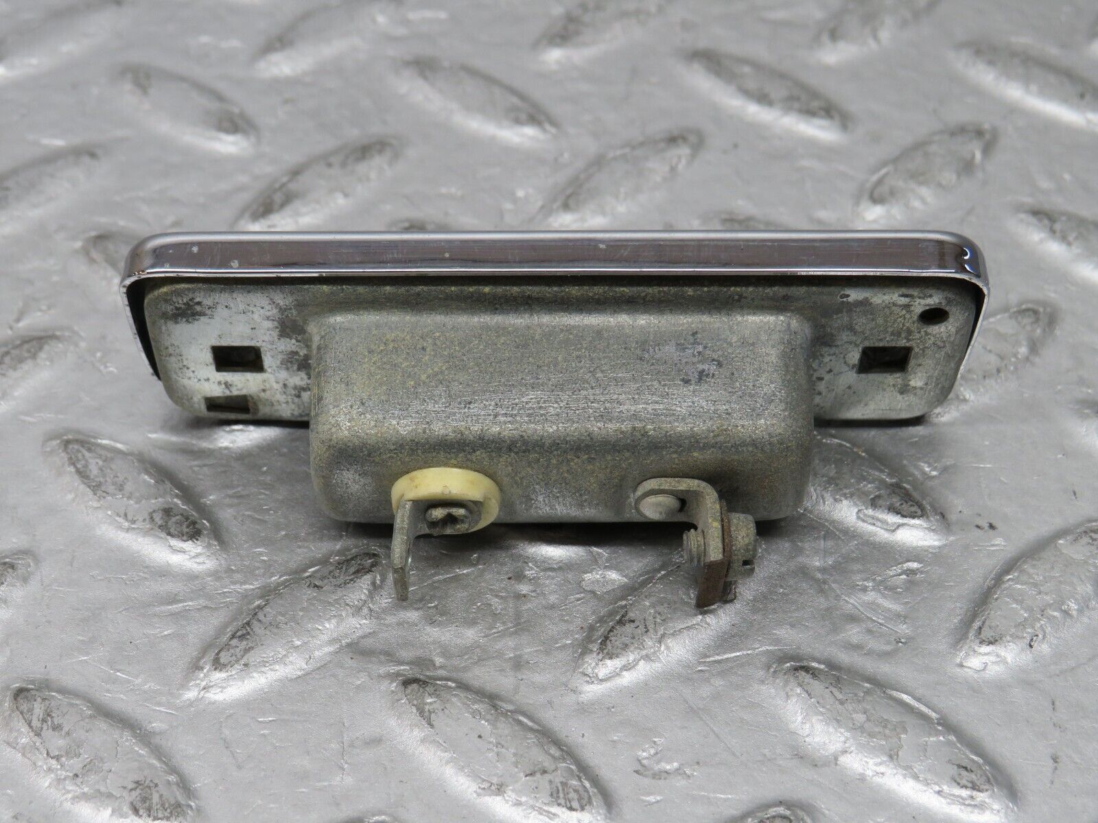 37343 Mercedes-Benz W109 300SEL number Plate Light Chrome Hella