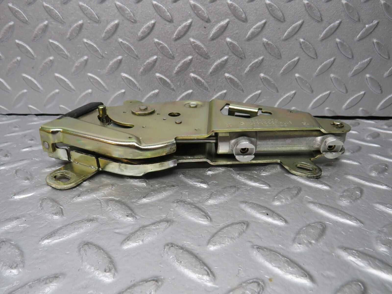 38352 Mercedes-Benz R129 280SL Coupe Roof Lock Left Side 1298001574