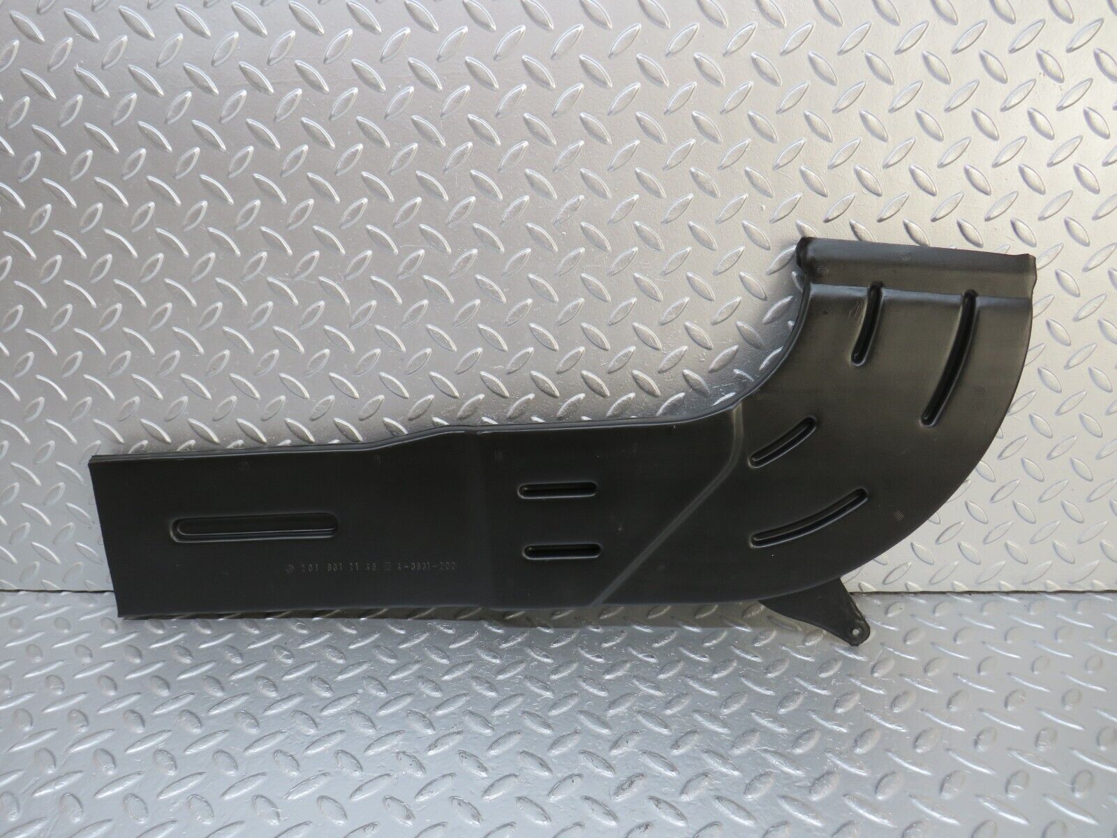 33580 Mercedes-Benz W201 190E 2.0L Air Duct Heater Ventilation Left 2018312146