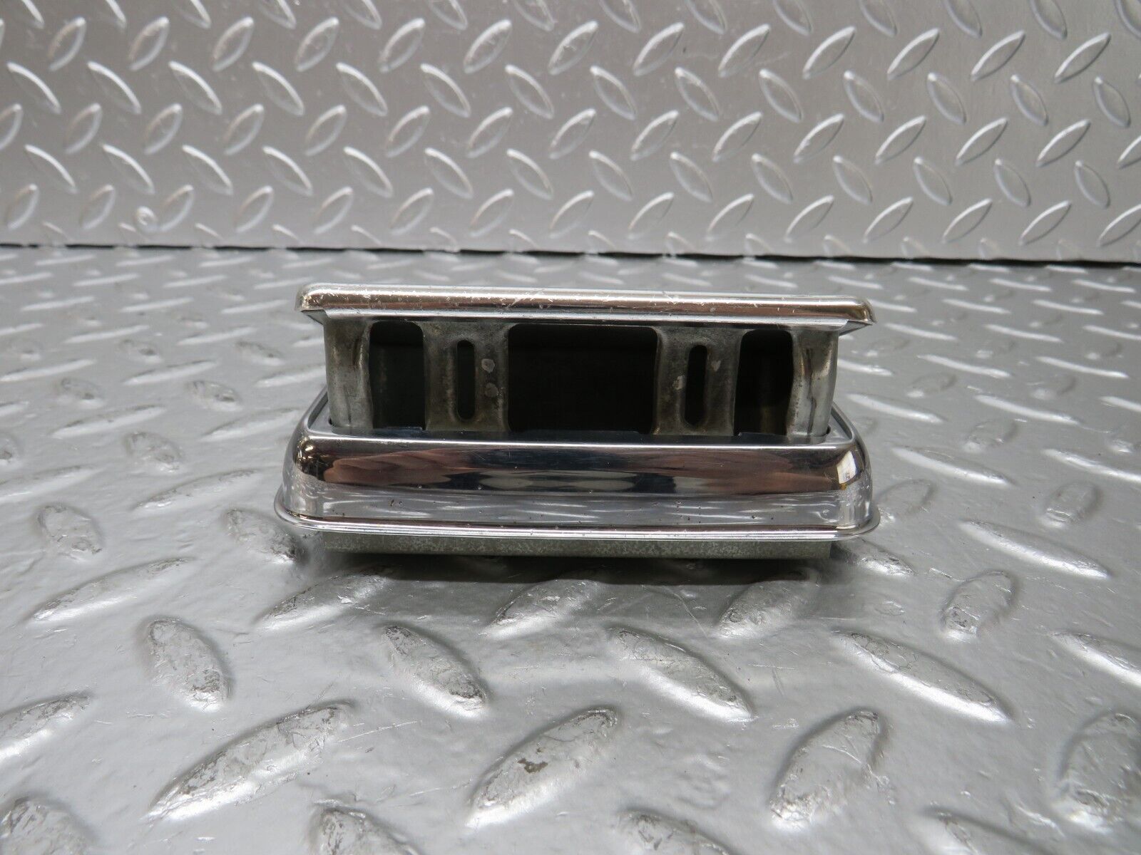 25096 Mercedes-Benz C107 Rear Door Ashtray Blue