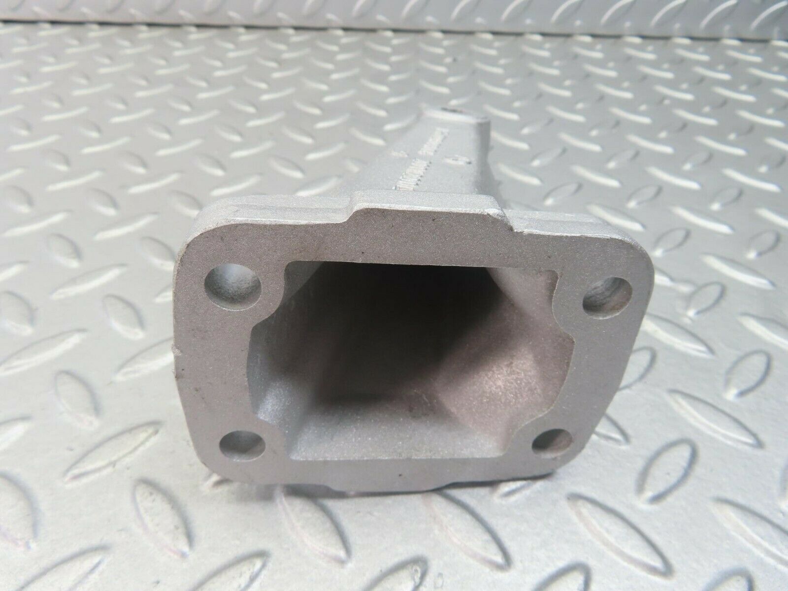 8328 Mercedes-Benz W115 Engine Mount Bracket Left Side 1152230804