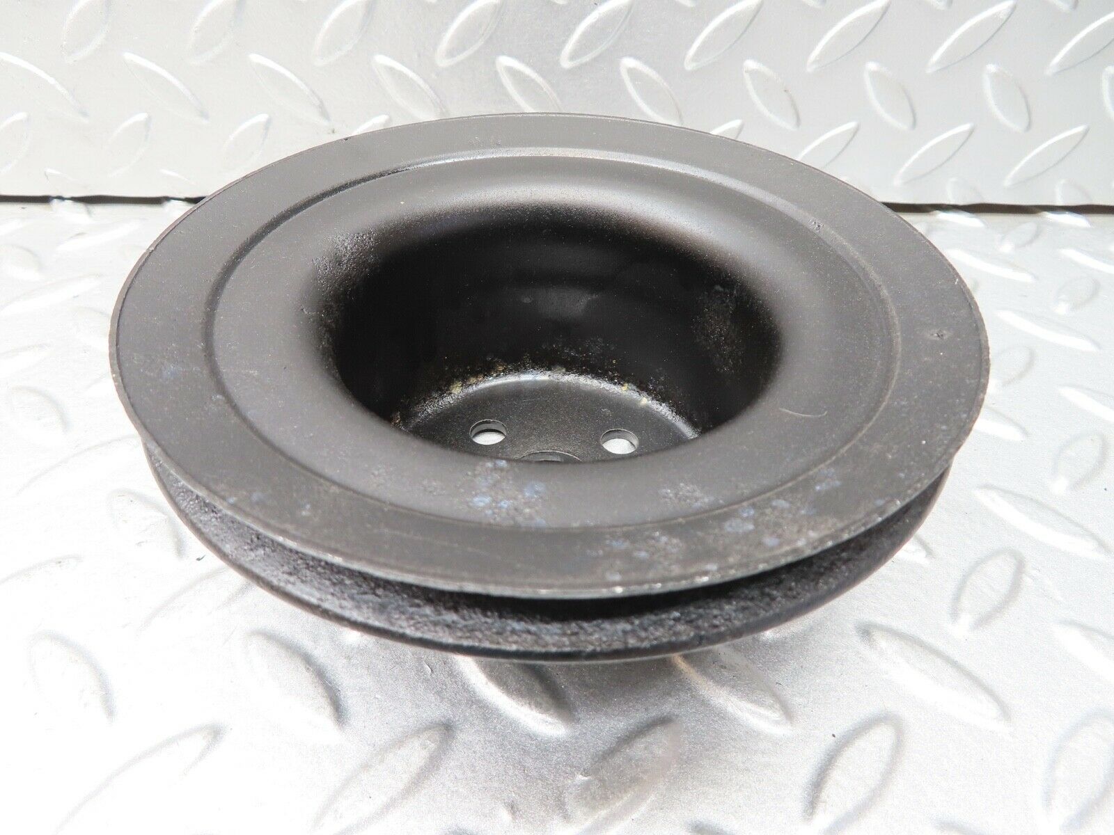 17047 Mercedes-Benz C123 280CE Coupe Water Pump Pulley 1102051410