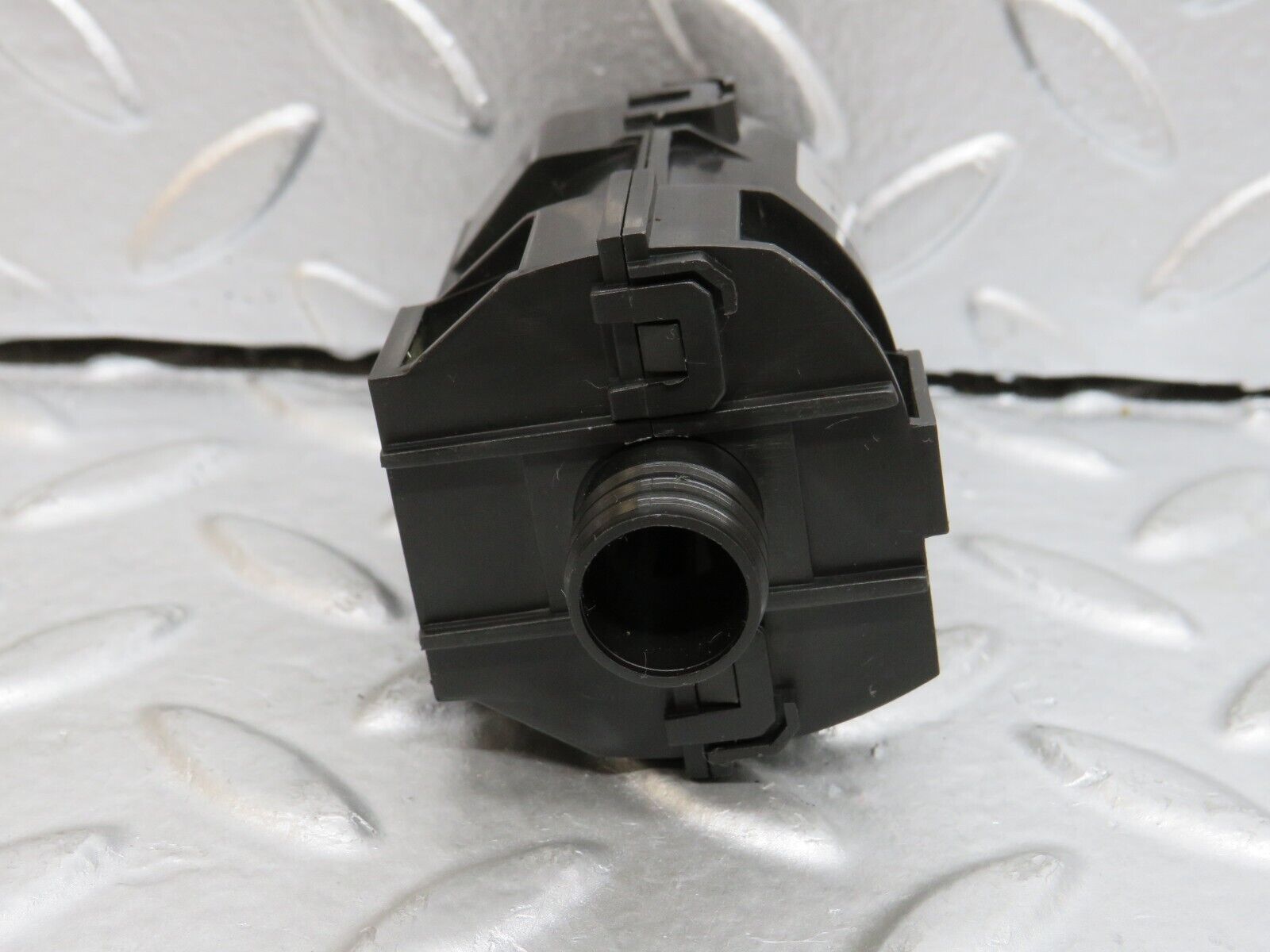 29467 Mercedes-Benz W124 230E Temperature Sensor 0008301908 0130002802