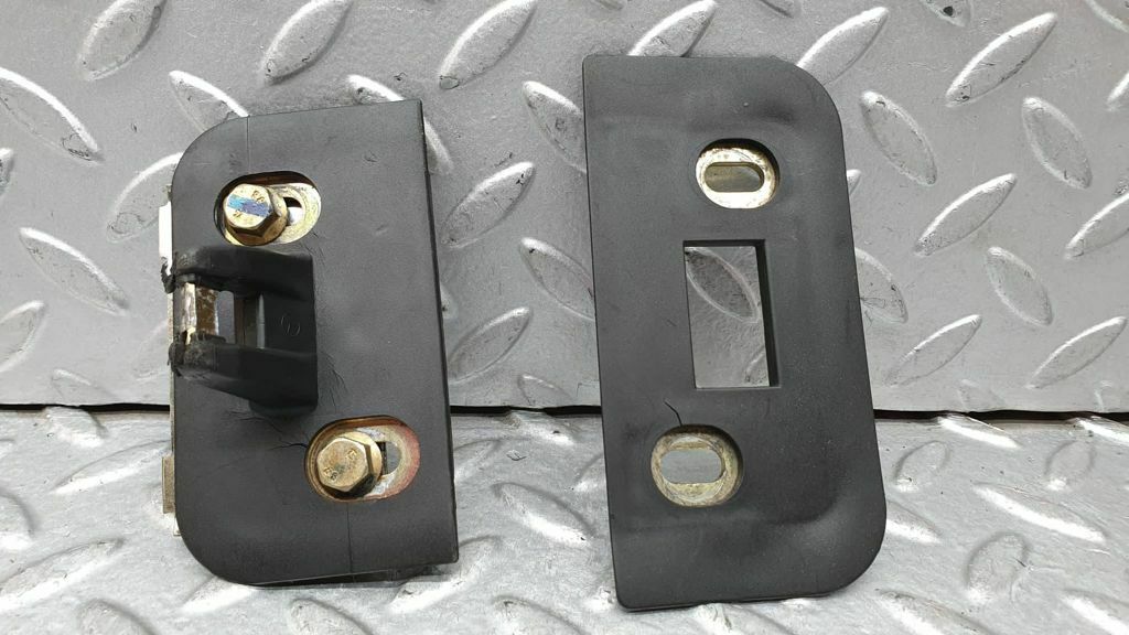 19623 Mercedes-Benz C140 CL420 Coupe Trunk Lock Latch Set