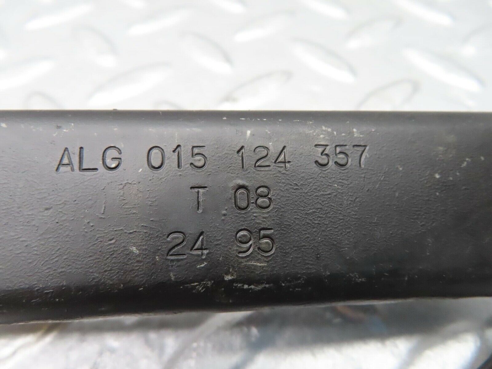 15041 Mercedes-Benz W140 S320 Rear Right Head Rest Folding Mechanism Cable