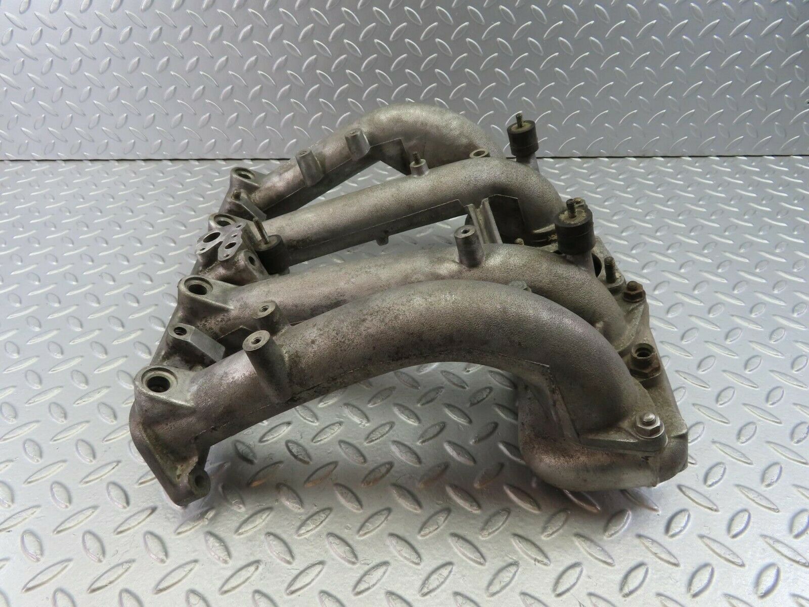 10098 Mercedes-Benz C123 230CE Coupe Intake Manifold 1021410301