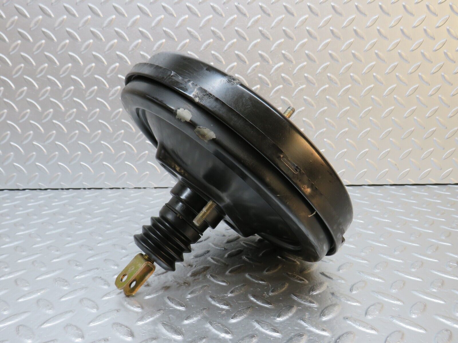 31347 Mercedes-Benz S124 220TE Wagon Brake Booster Lucas 0044301630