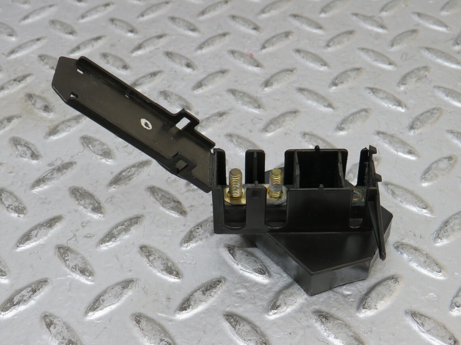 27695 Mercedes-Benz S124 300TE Cable Wire Distributor Connector 1245402169