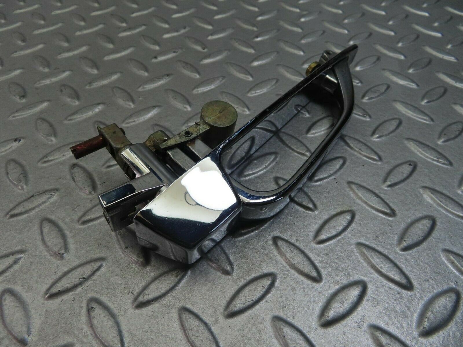 8752 Mercedes-Benz W116 Chrome Door Handle Rear Right 1167600059