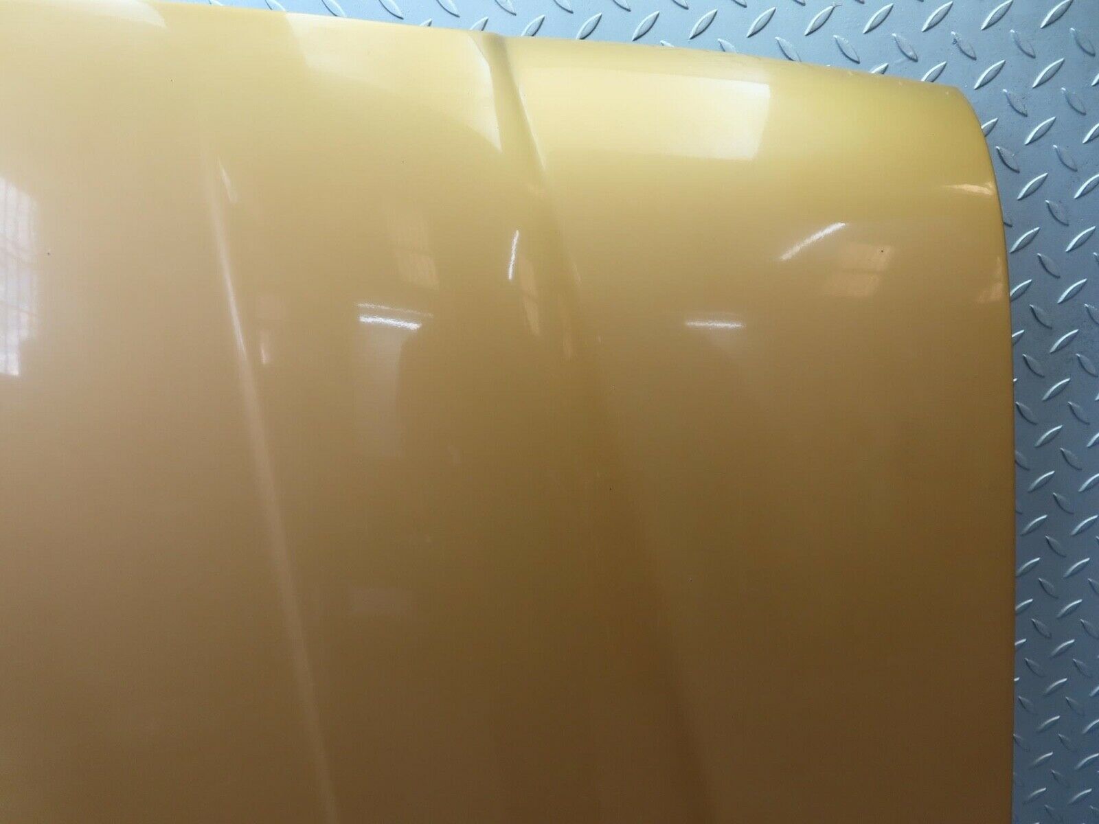 14340 Mercedes-Benz W116 350SE Bonnet