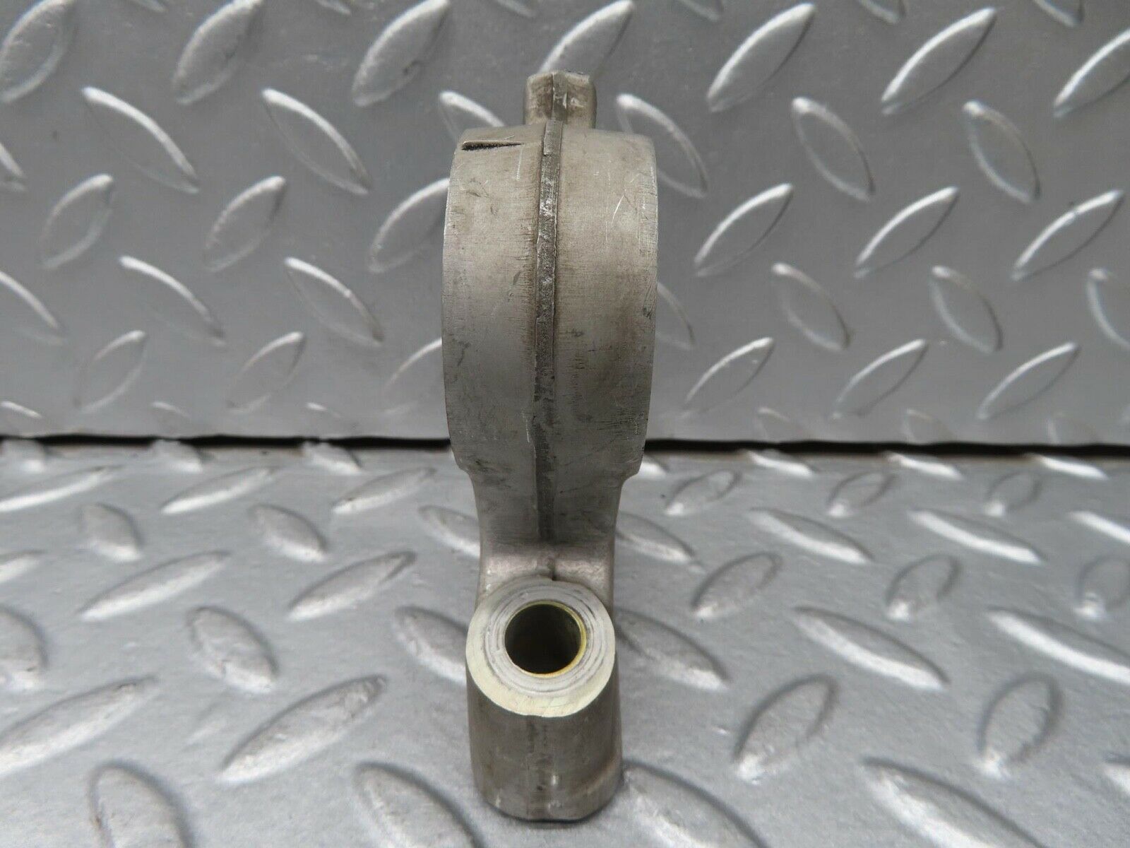 16548 Mercedes-Benz C107 350SLC Coupe Camshaft Tower Bearing 1160511810