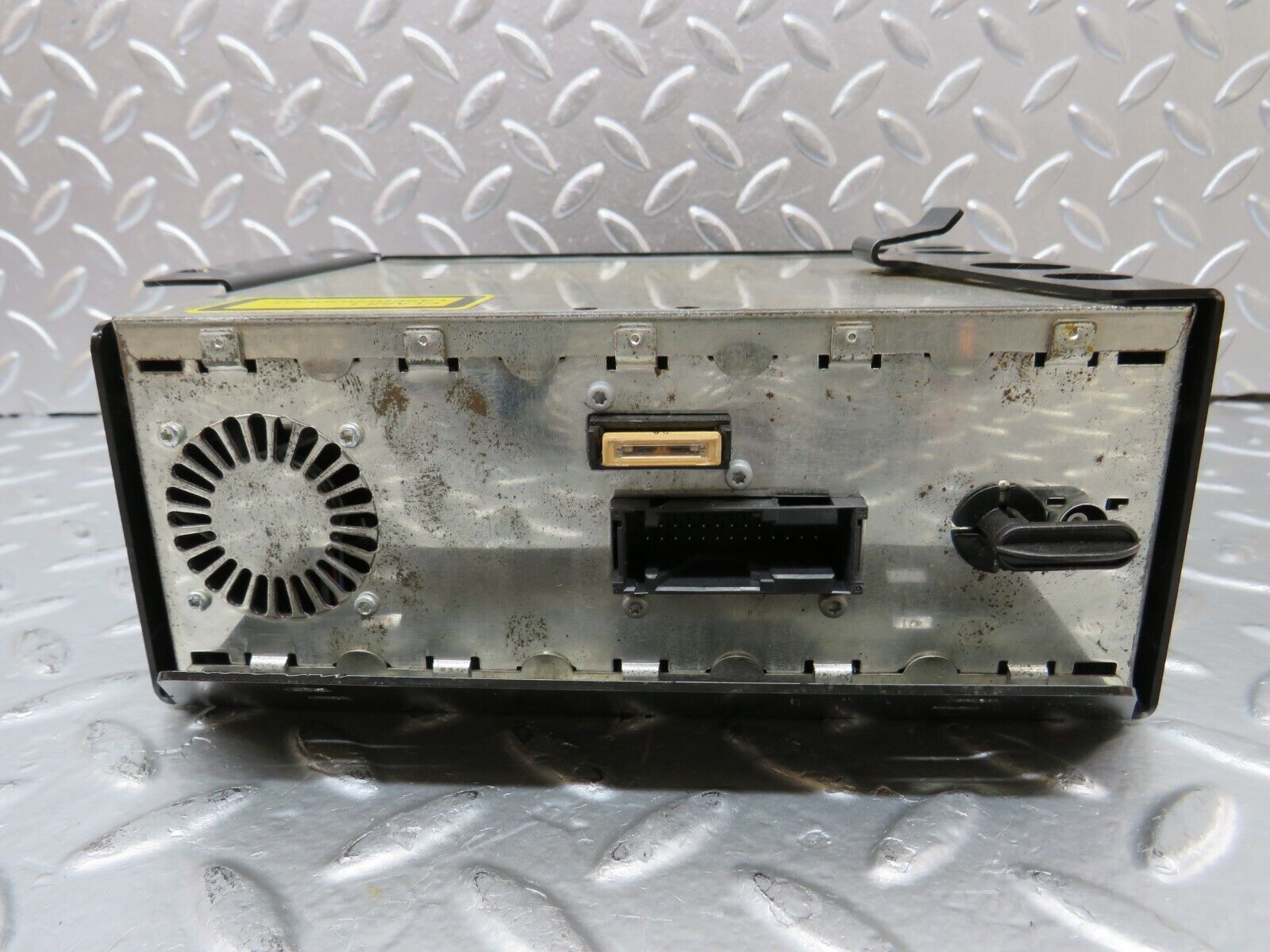 24850 Mercedes-Benz W140 S320 Navigation Computer 2108200997