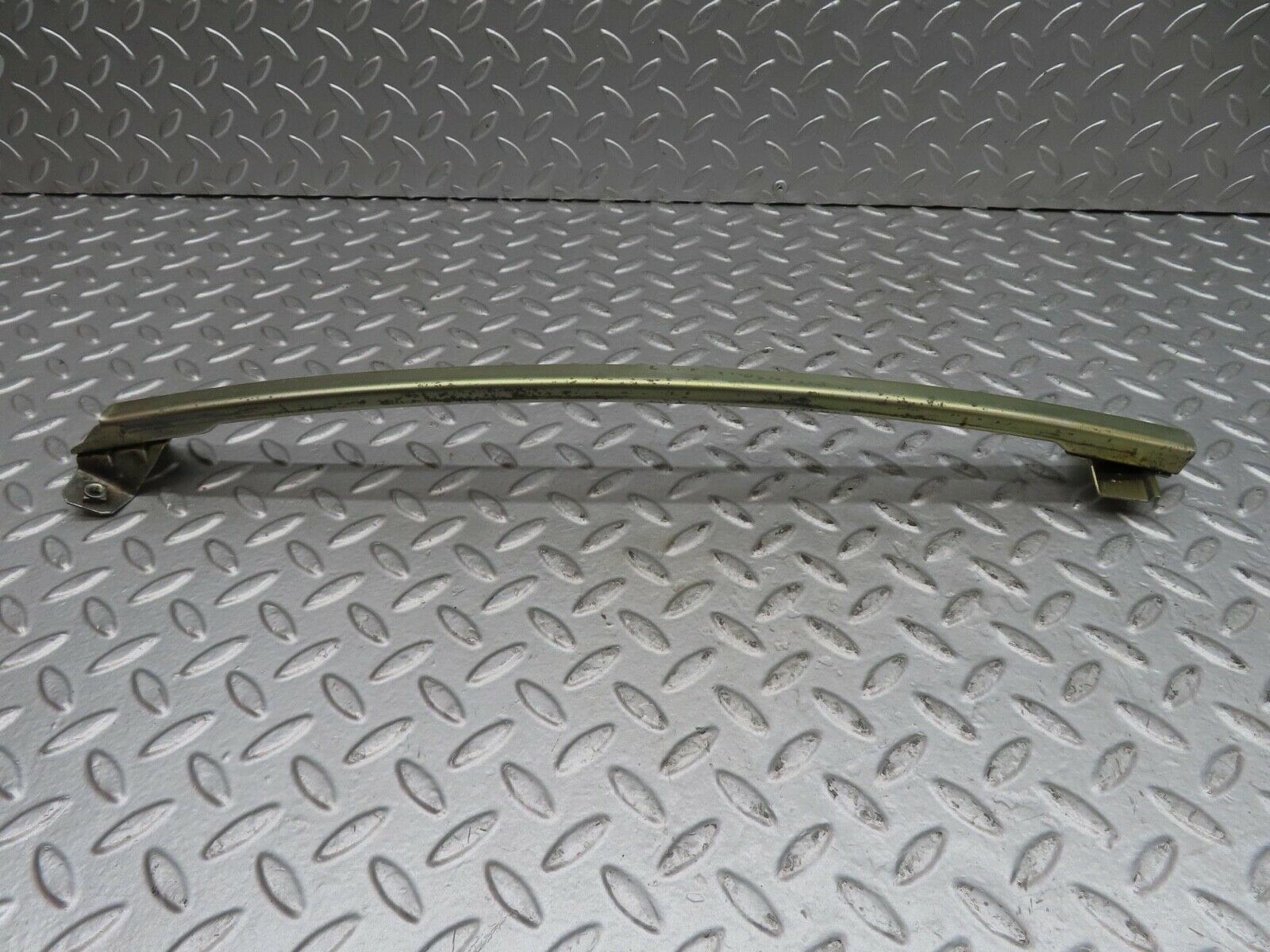 15170 Mercedes-Benz W140 S320 Front Right Door Window Channel