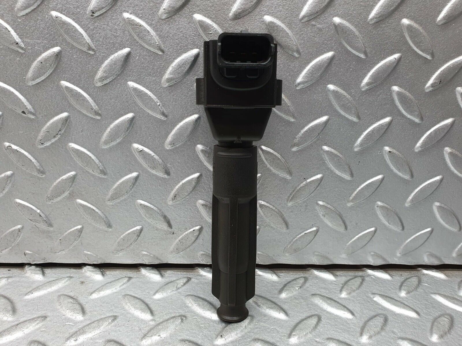 19546 Mercedes-Benz C140 CL420 Coupe Ignition Coil 0001587203