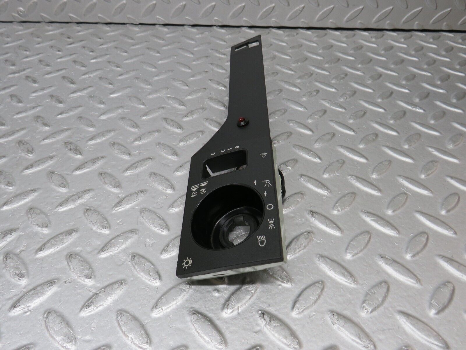 37924 Mercedes-Benz A124 320E Cabriolet Headlight Switch Cover Trim Surround