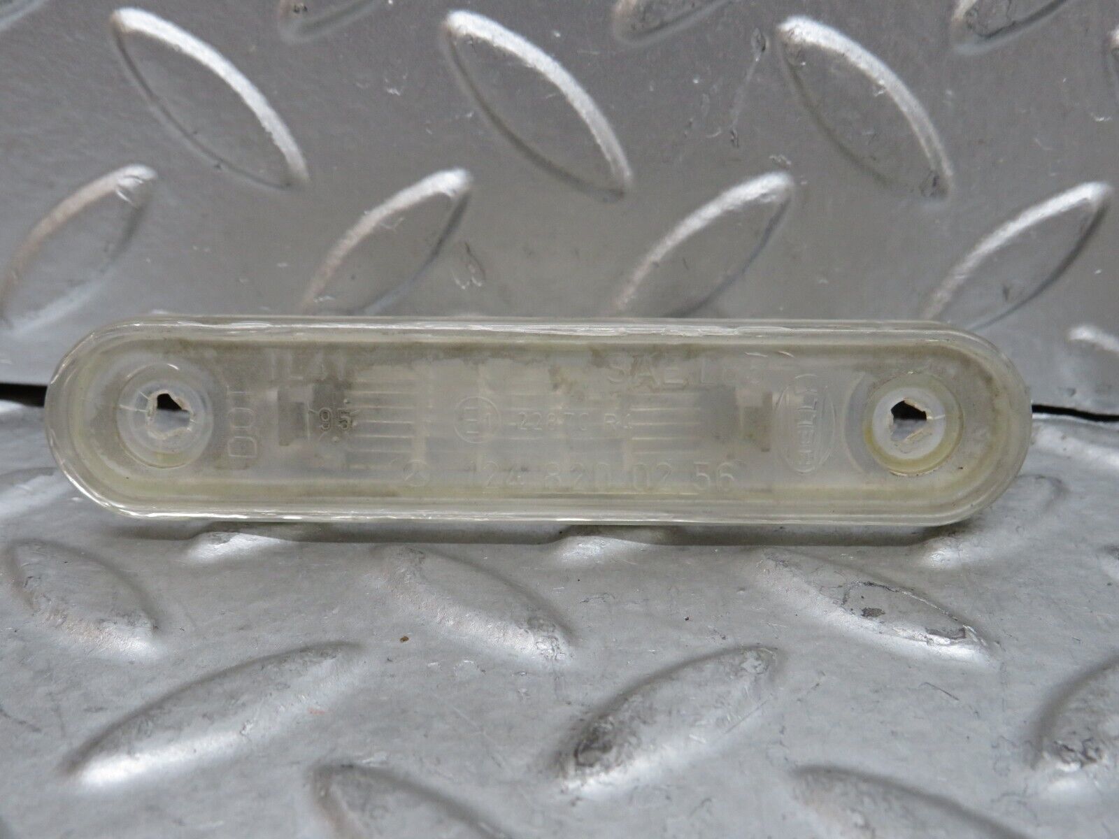 29142 Mercedes-Benz C124 320CE Coupe number Plate Light Pair 1248200256