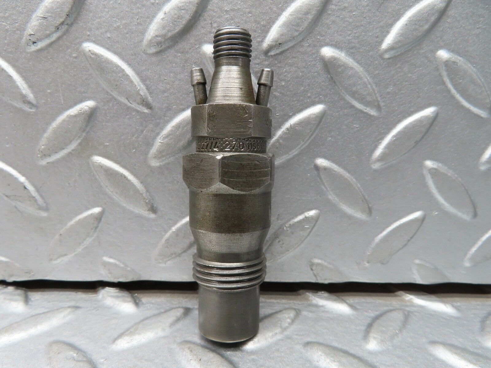 19256 Mercedes-Benz W123 300D Fuel Injector Bosch KCA30SD27/4