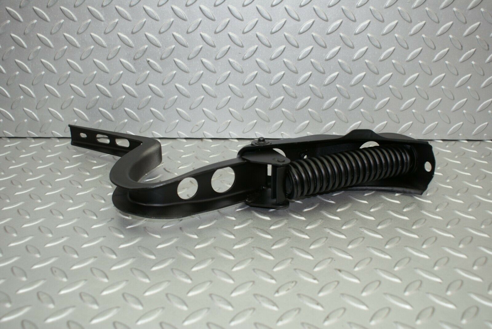 2554 Mercedes-Benz W116 350SE Boot Tailgate Hinge