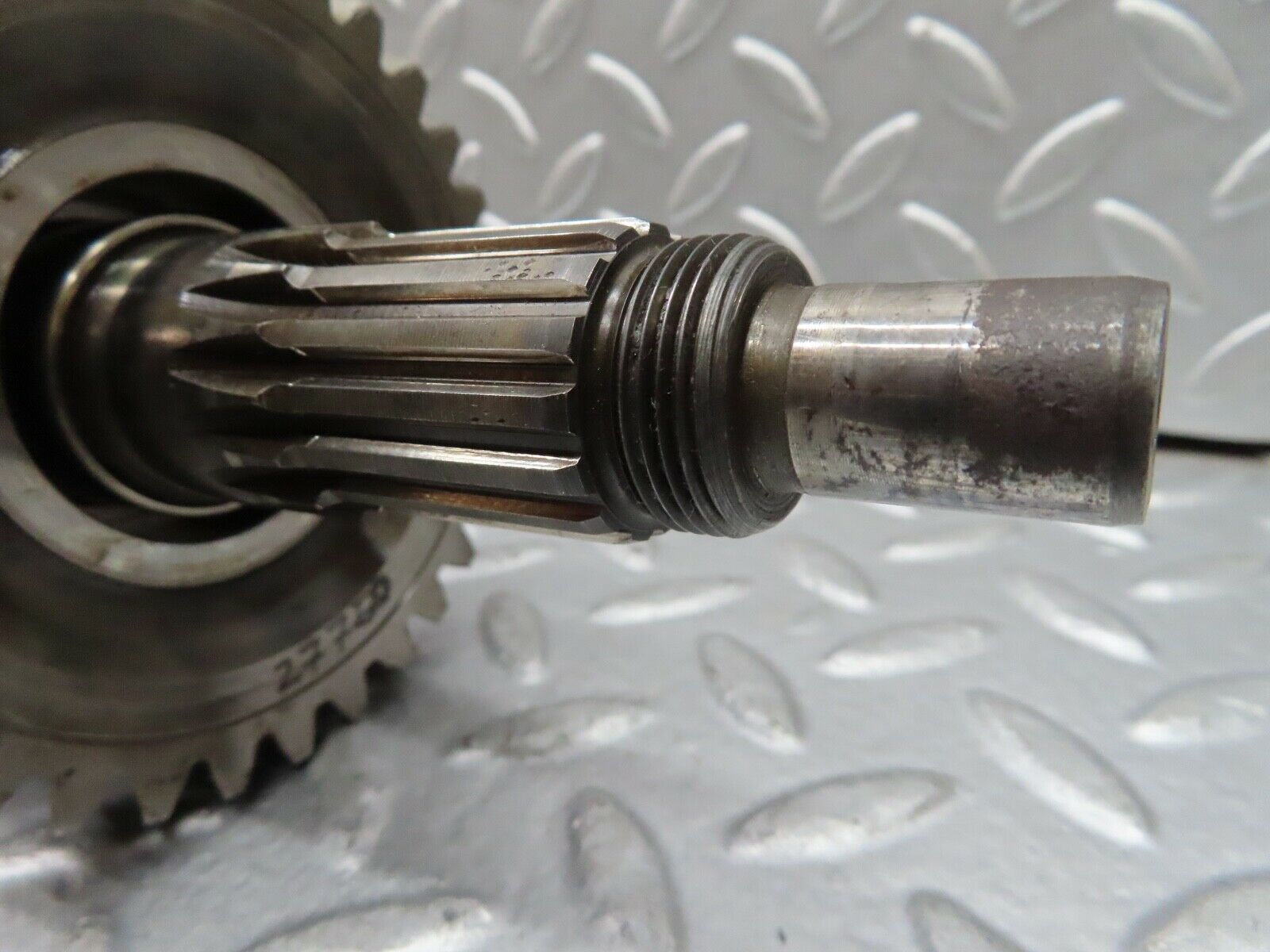 18522 Mercedes-Benz W111 Manual Gearbox Gear Shaft Without Reverse Gear