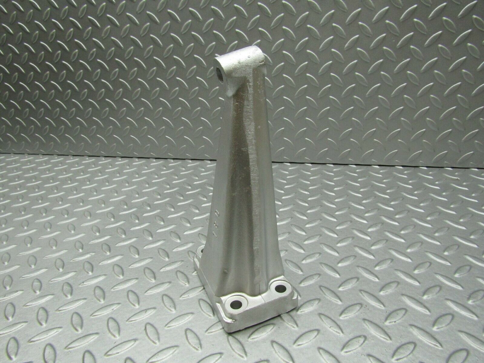 3394 Mercedes-Benz W108 280SE Engine Mount Bracket Right Side 1802232504