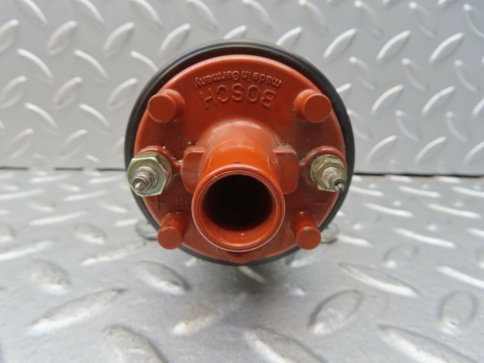 13661 Mercedes-Benz W123 200 Ignition Coil Bosch 0001584003