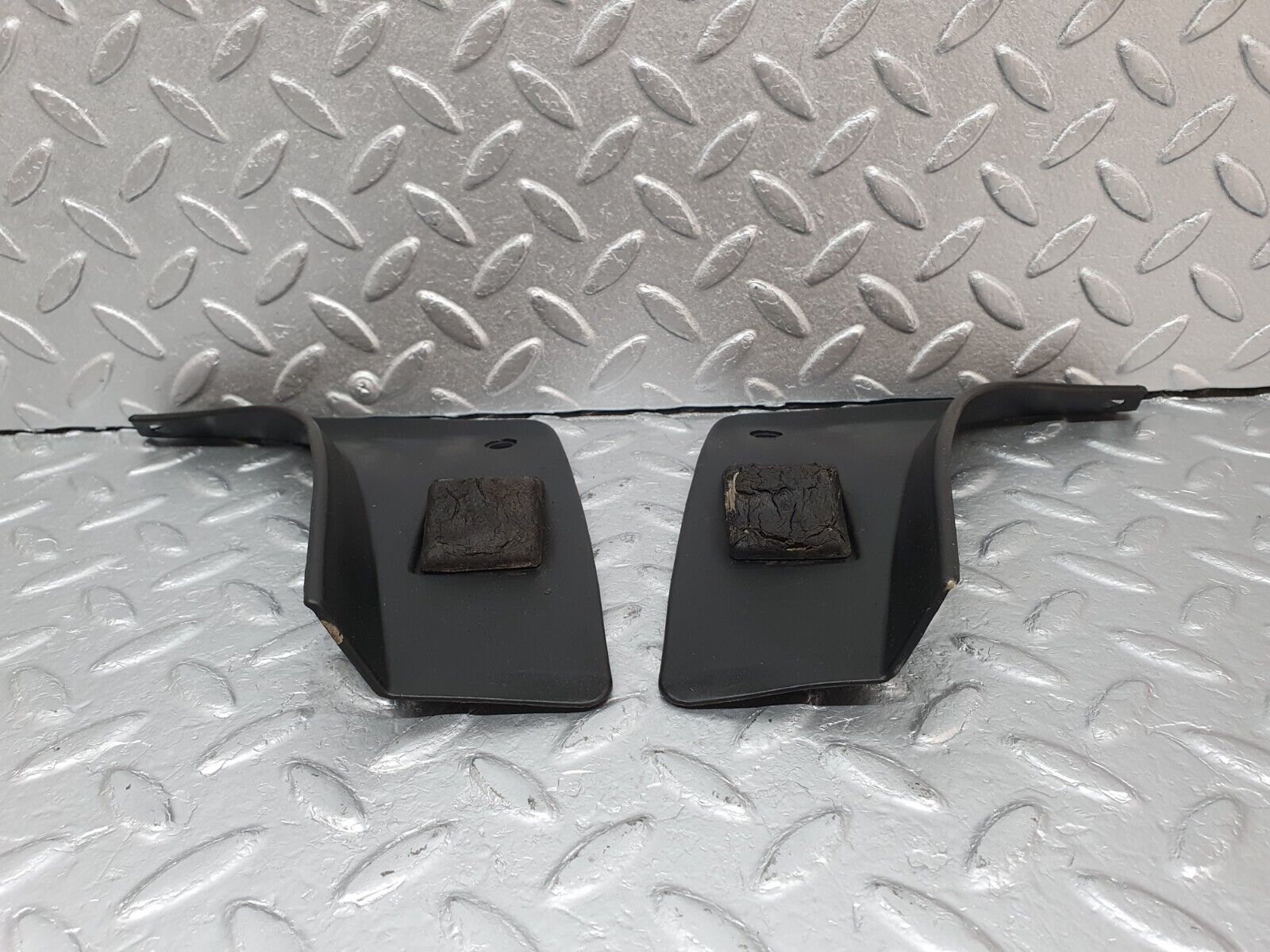 41553 Mercedes-Benz W124 200E Trunk Cover Panel 1246930333 1246930433