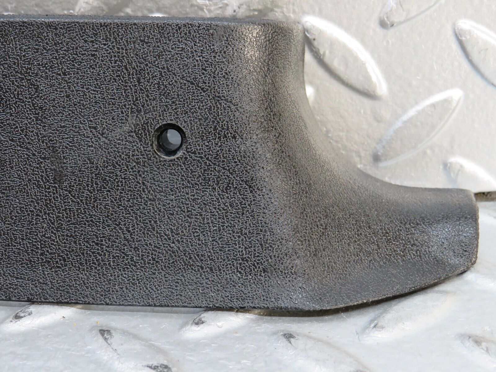 28267 Mercedes-Benz S123 240D Wagon B Pillar Bottom Cover Right 1236922222