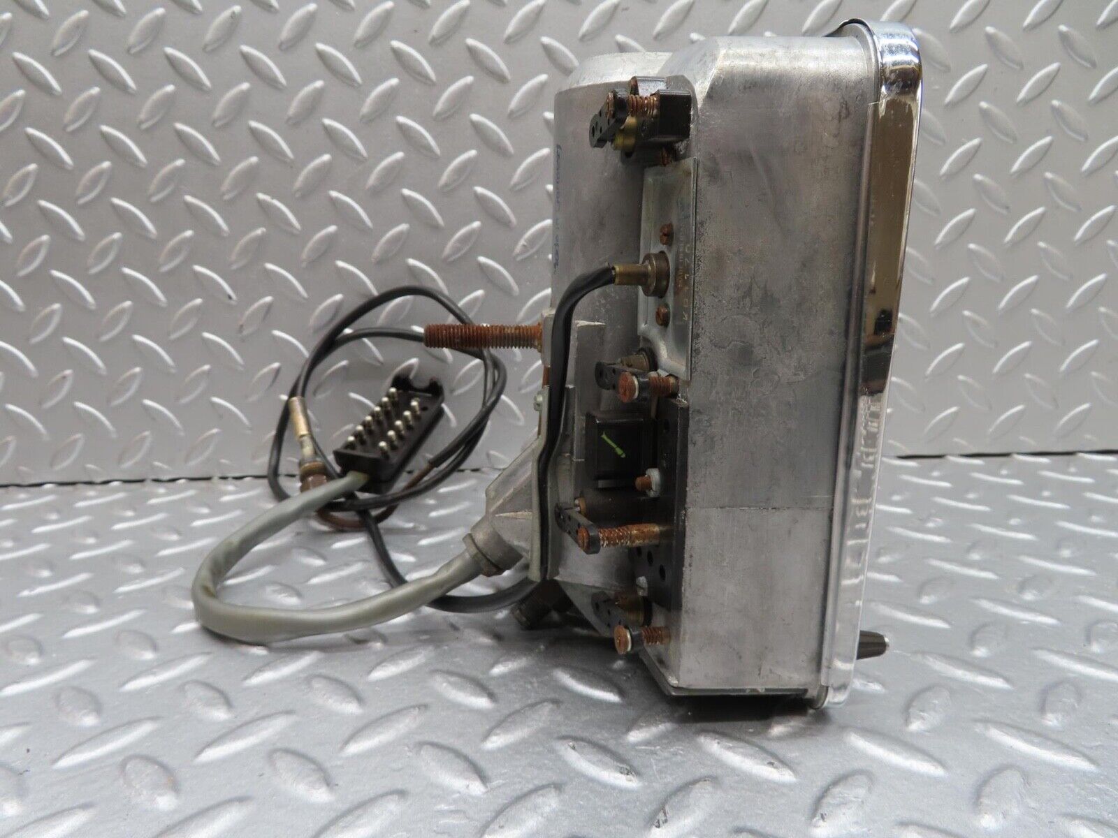 12760 Mercedes-Benz W111 220SE Instrument Cluster