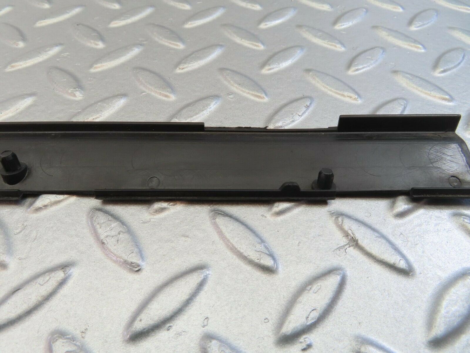 10041 Mercedes-Benz C123 230CE Coupe Distributor Plug Protective Cap 1021591240