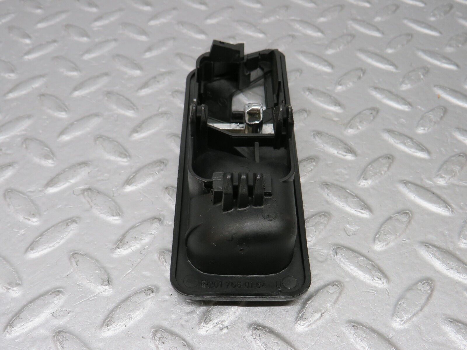 36619 Mercedes-Benz W201 190E 2.0L Left Interior Door Handle 2017660164