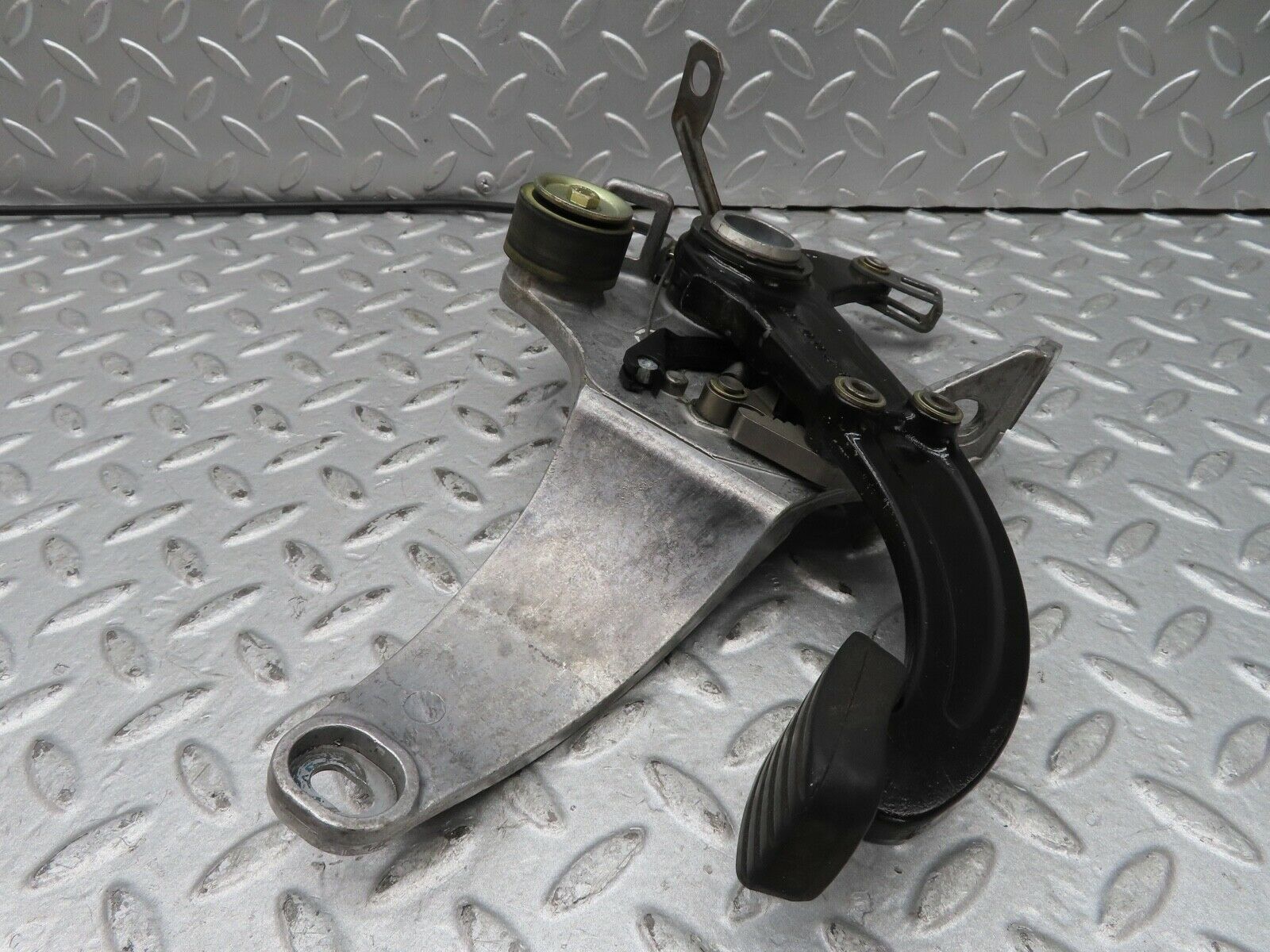 17214 Mercedes-Benz R129 300SL Coupe Parking Brake Pedal 1294270101