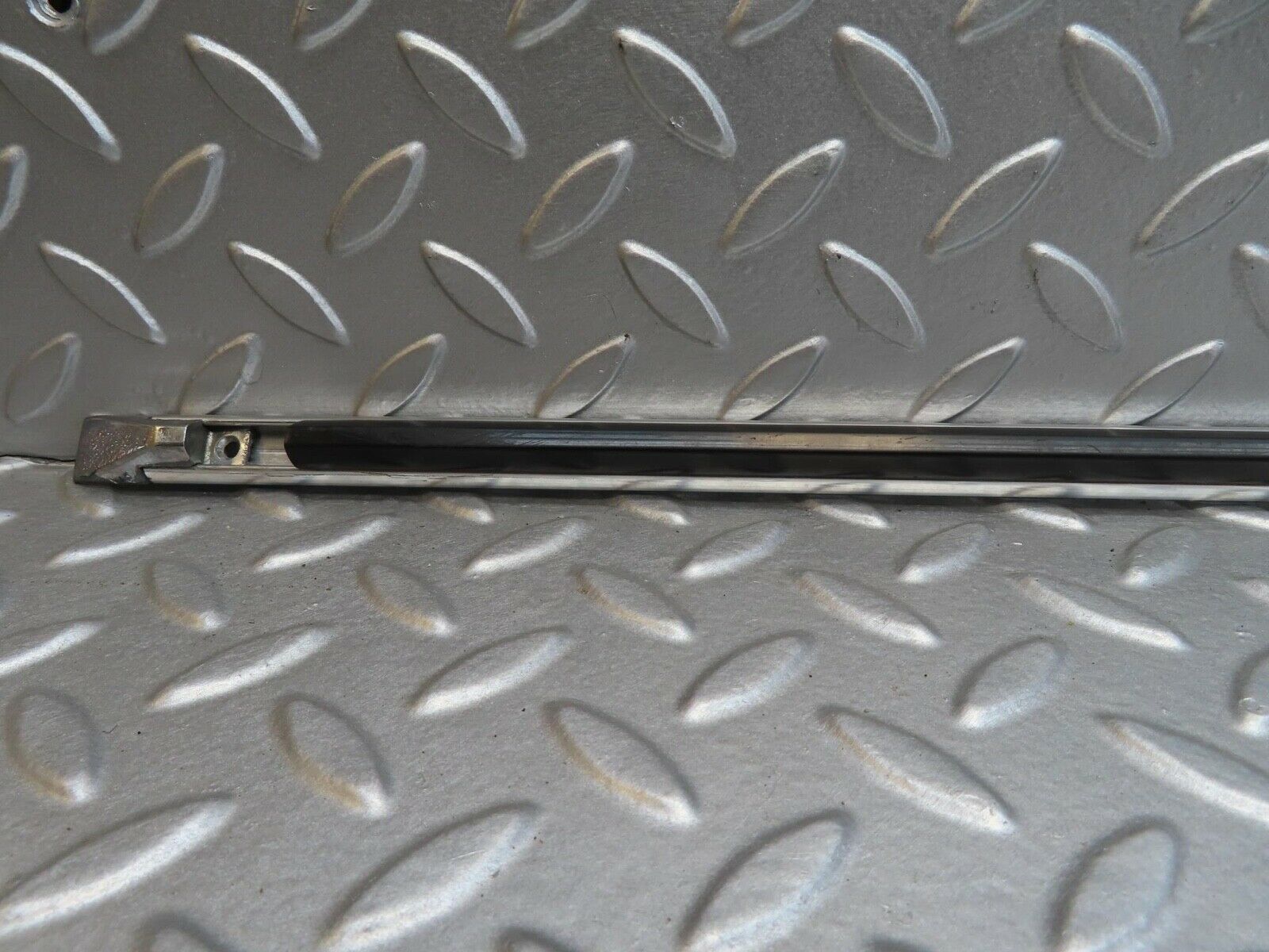 12940 Mercedes-Benz W111 220SE Front Right Centre Fender Wing Moulding Trim