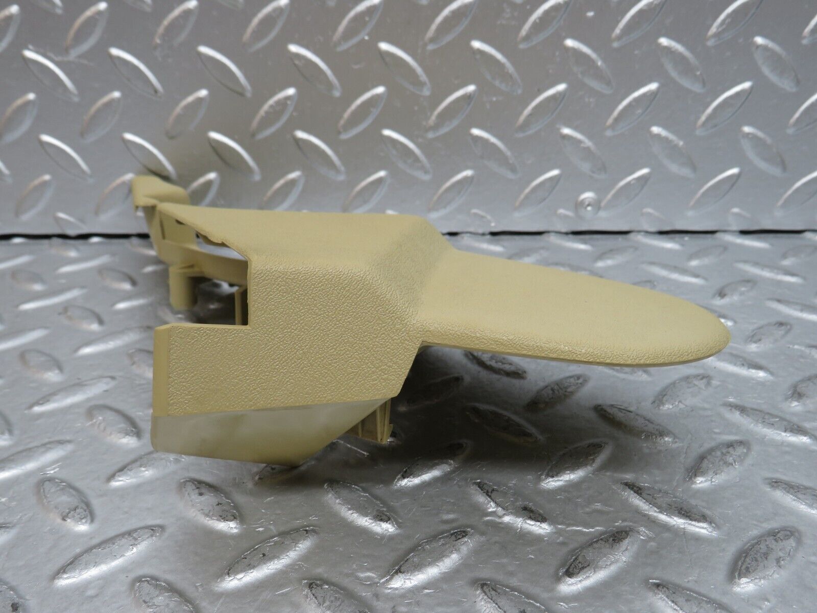 29390 Mercedes-Benz W124 230E Front Right Driver Seat Trim Beige 1249182230