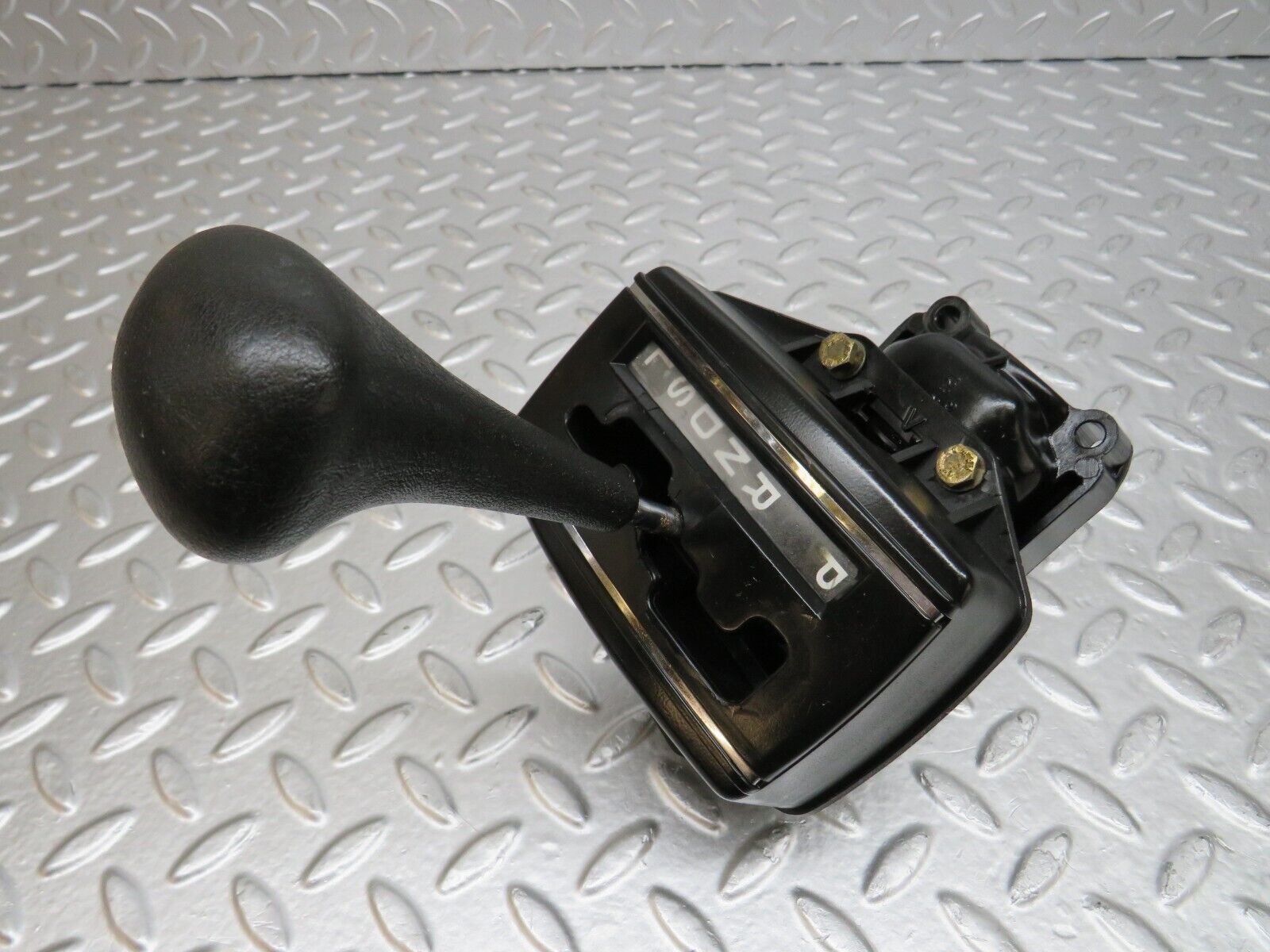 25449 Mercedes-Benz W123 200 Automatic Gear Shift Selector