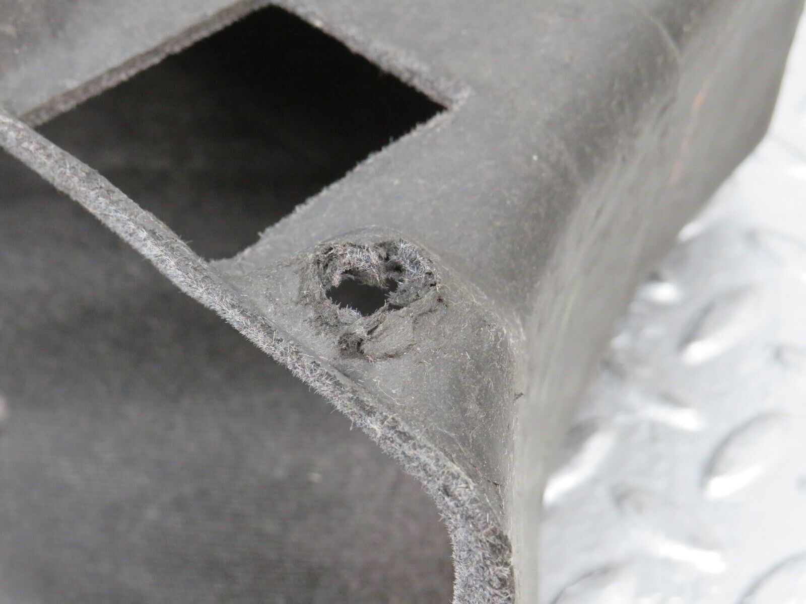 31343 Mercedes-Benz S124 220TE Wagon Glove Box 1246800191