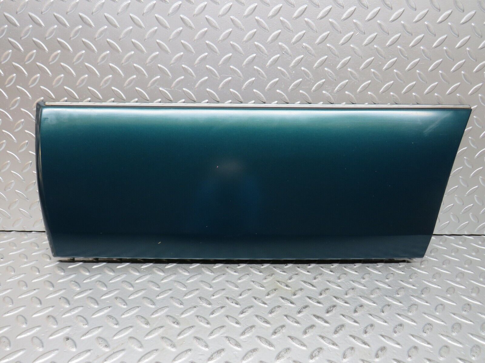 27644 Mercedes-Benz S124 300TE Wagon Rear Left Door Lower Moulding 1246901740