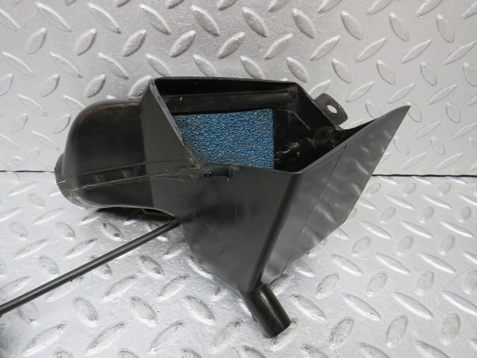 37431 Mercedes-Benz W109 300SEL Air Vent Control Right Side 1088301245