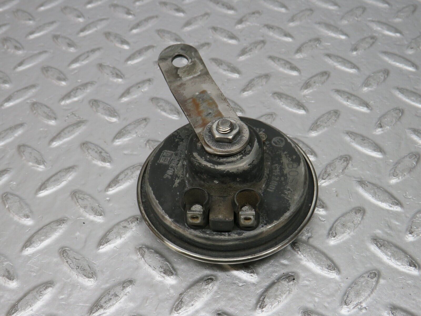 31786 Mercedes-Benz W201 190LE 1.8L Horn Bosch CH2001 0035427420