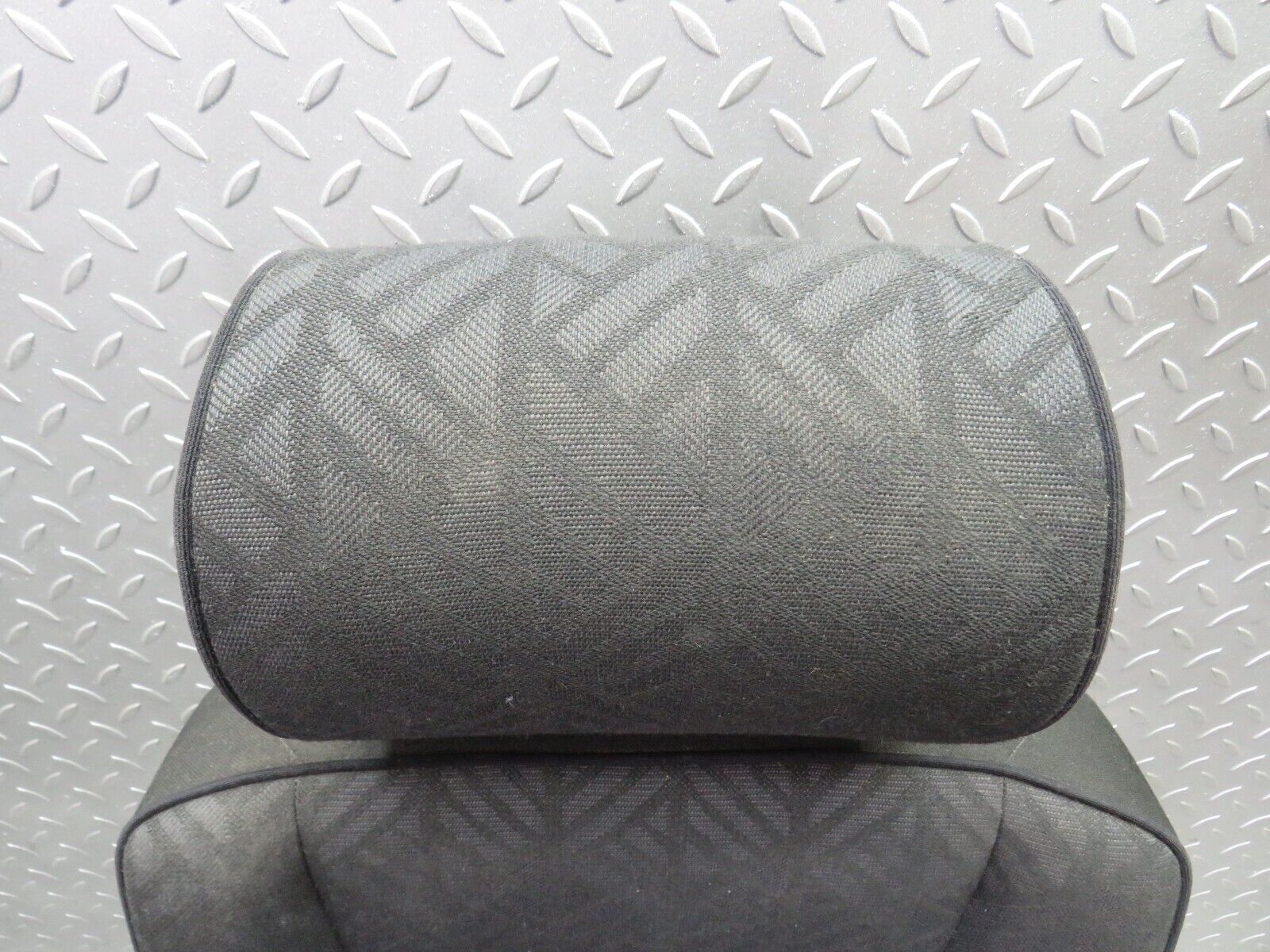 33348 Mercedes-Benz W202 C180 Front Left Passenger Seat 2029101450