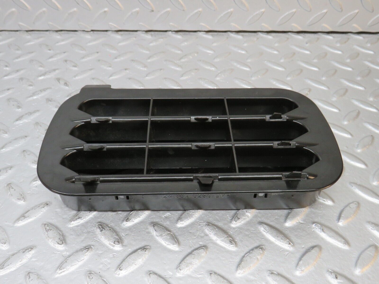 39681 Mercedes-Benz R129 320SL Coupe Air Intake Vent 1248370230 1248370242