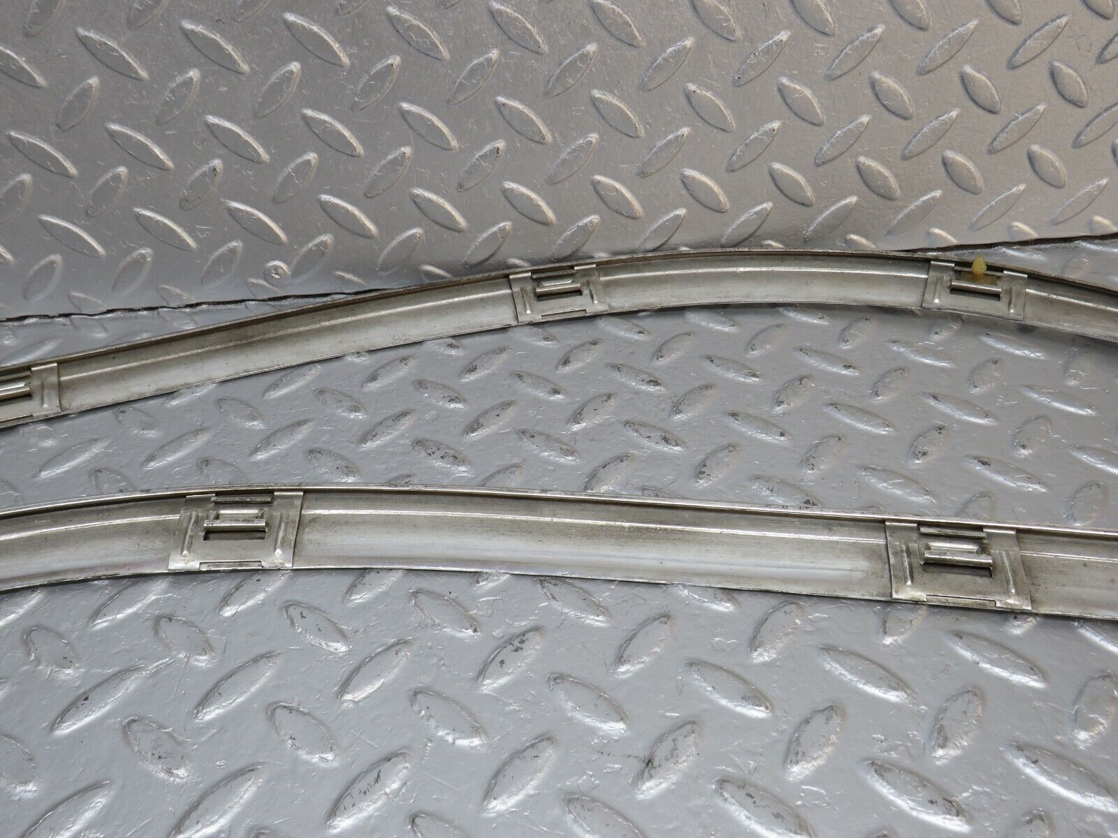 40491 Mercedes-Benz W110 230 Front Windscreen Chrome Frame